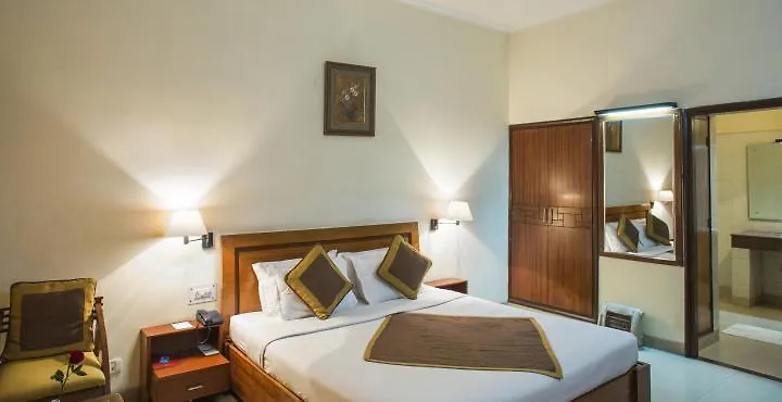 ***  Hotel Parkview India